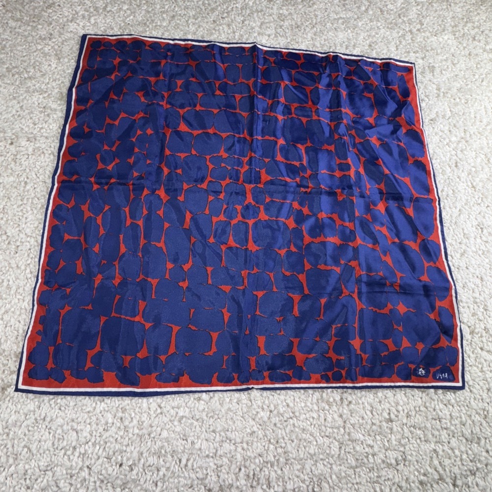 Vintage Vera Neumann 23" square scarf Signed  EARLY Logo